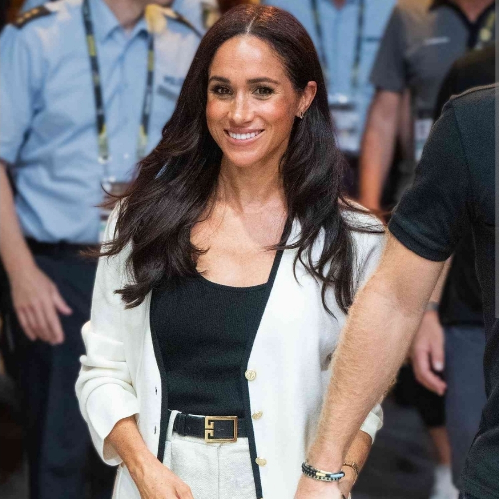 JCrew Size L Cardi ASO Meghan Markle